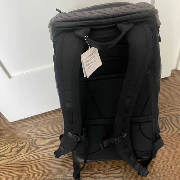 BRAND NEW one of a kind lululemon backpack - Picture 3 of 5